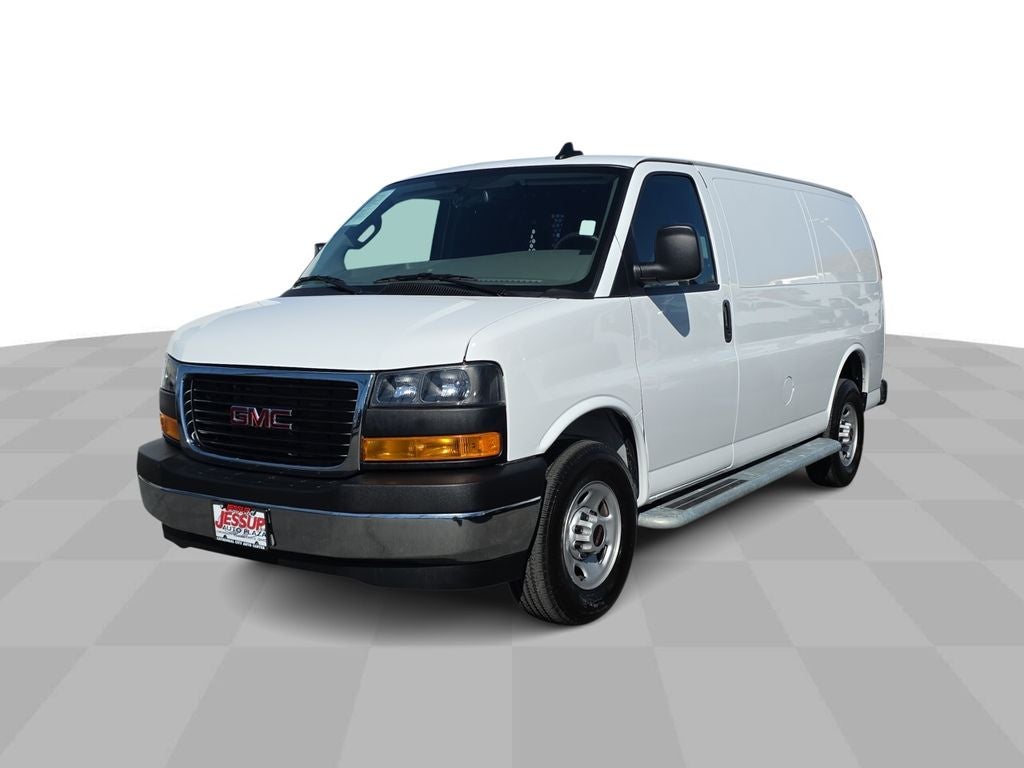 2024 GMC Savana Cargo 2500